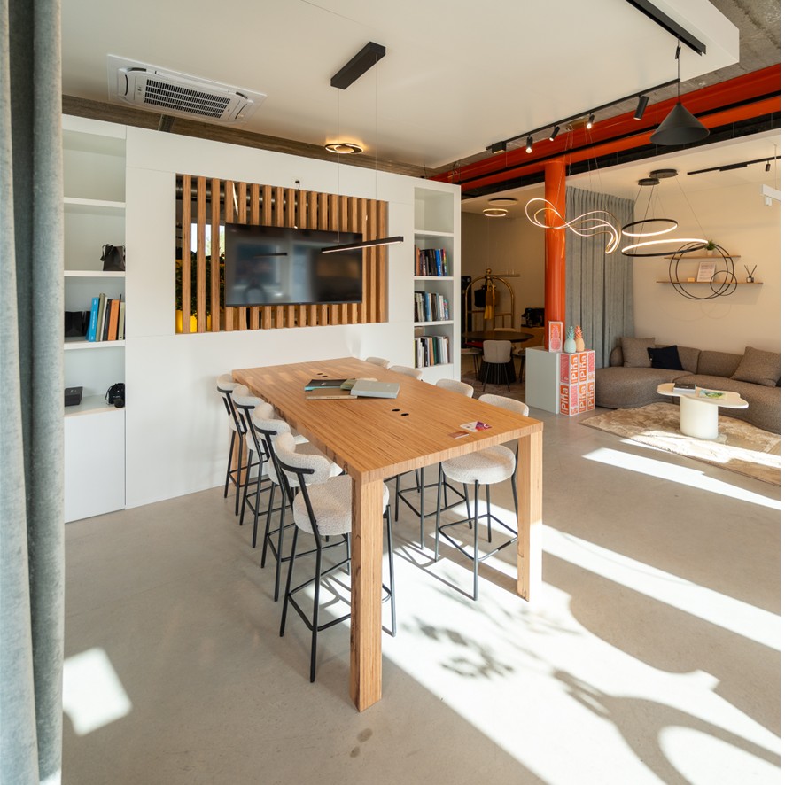 Showroom LIGHT & DESIGN